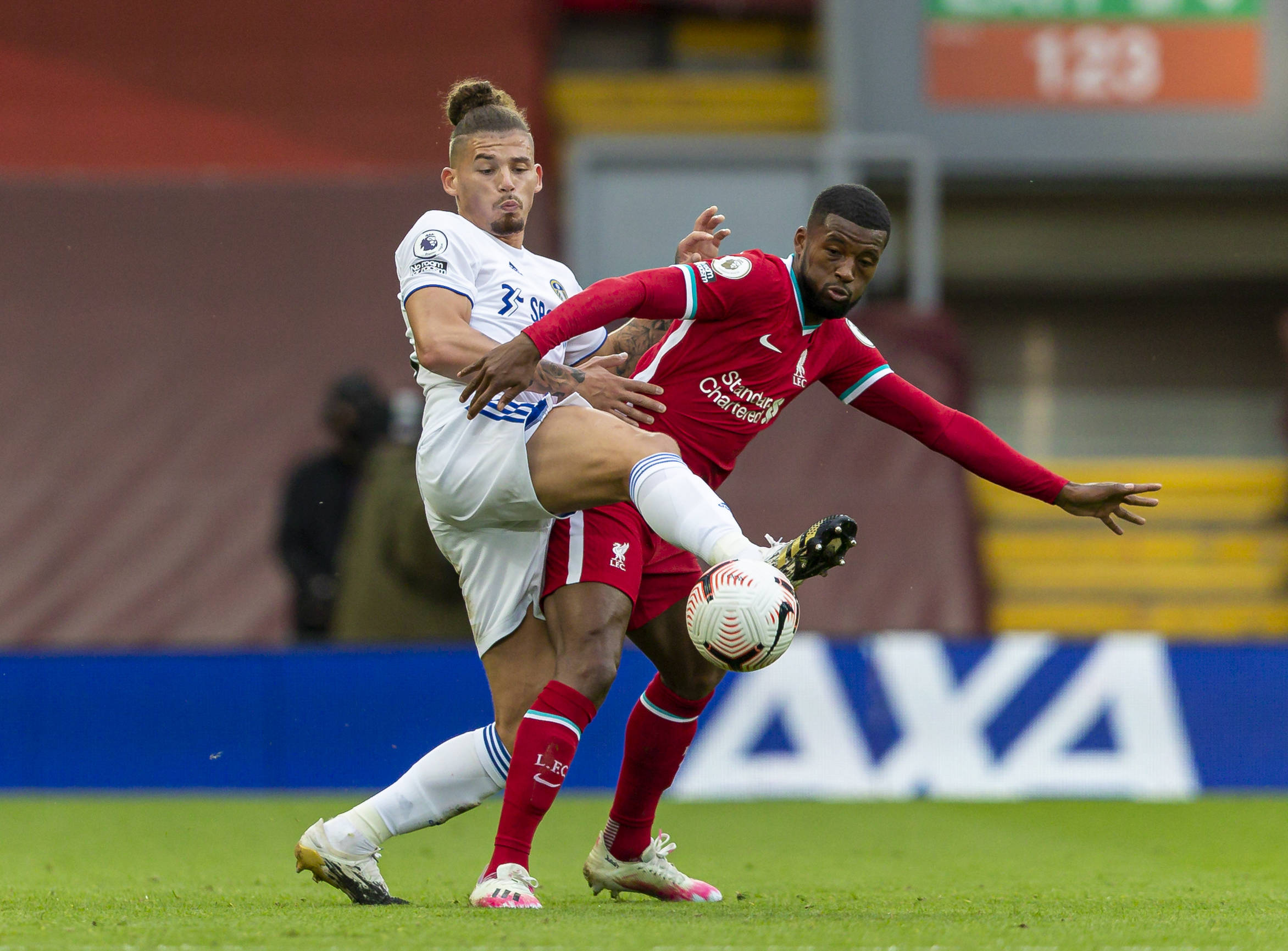 后防线的站 后防线的站