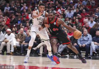 并在比赛中 并在比赛中