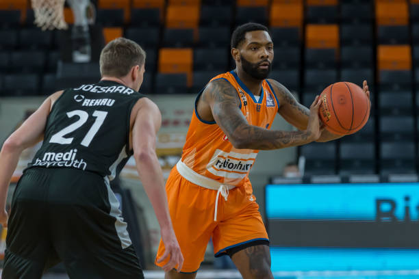 年轻潜力股 年轻潜力股