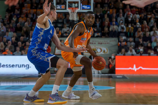 奥无疑是基 奥无疑是基